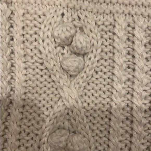 Cream Sweater - Picture 3 of 4
